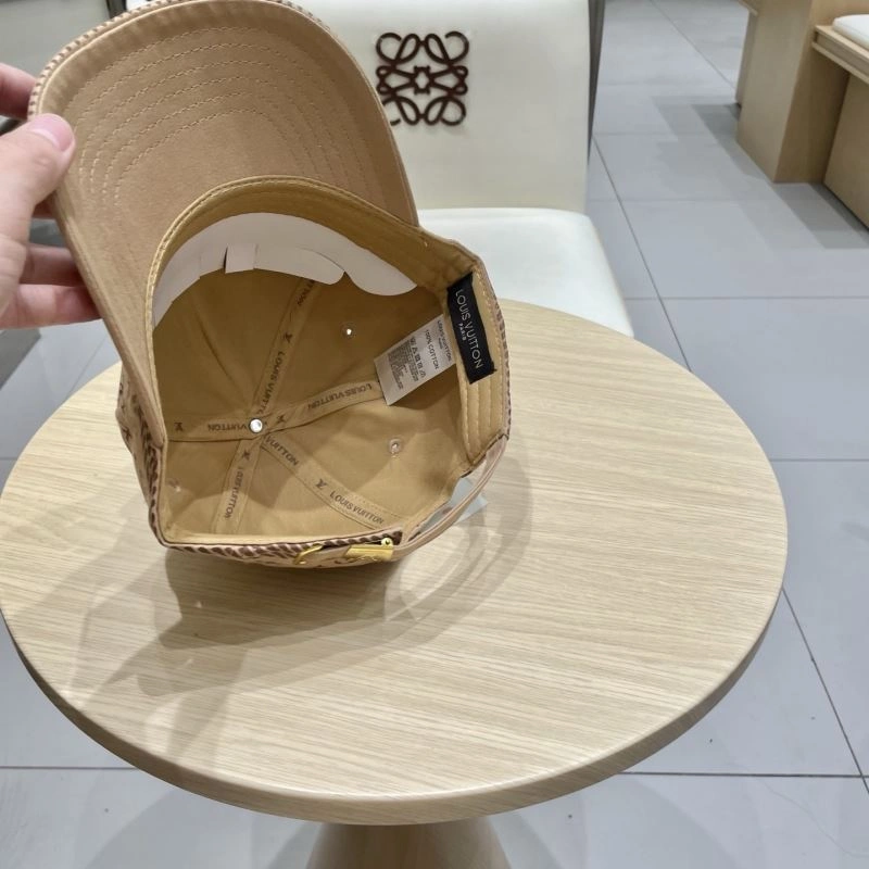 Louis Vuitton Caps ZipUp 261832