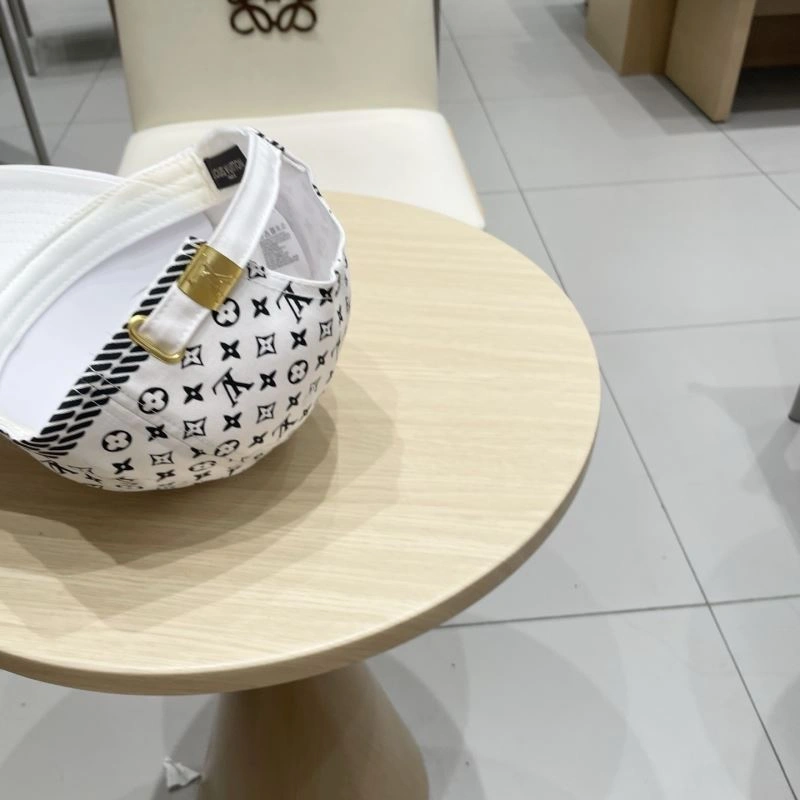 Louis Vuitton Caps Sporty 261828