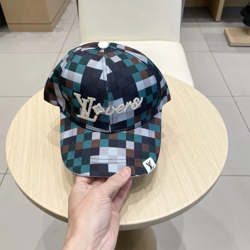 Lightweight Louis Vuitton Caps 261837
