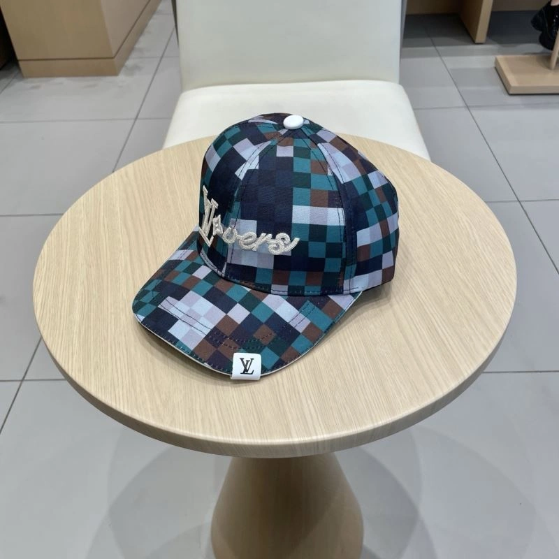 Lightweight Louis Vuitton Caps 261837