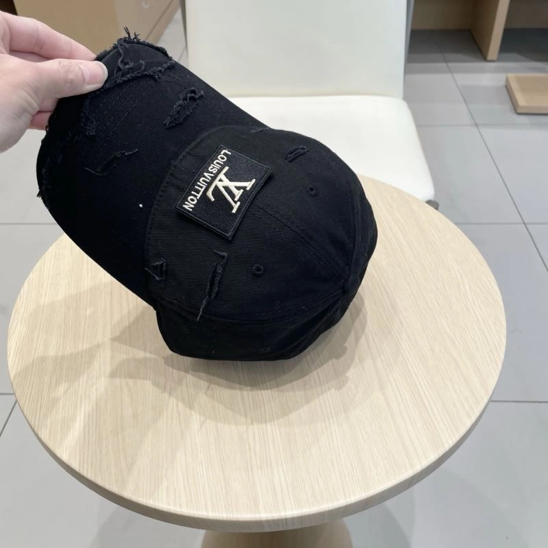 MultiPurpose Louis Vuitton Caps 261829