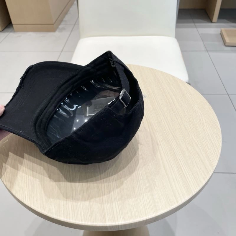 MultiPurpose Louis Vuitton Caps 261829