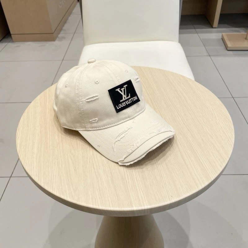 Vibrant Louis Vuitton Caps 261855