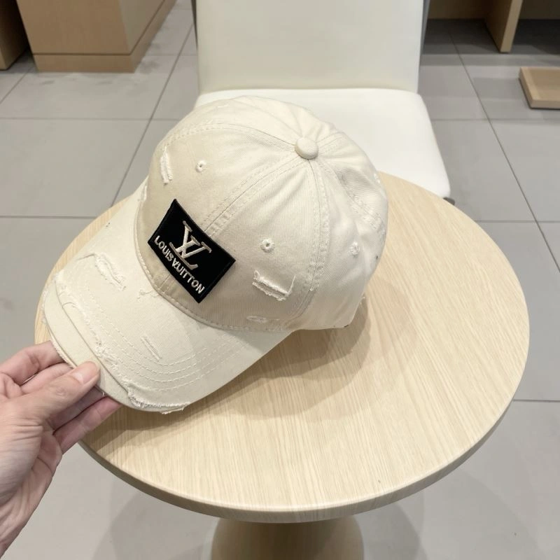 Vibrant Louis Vuitton Caps 261855