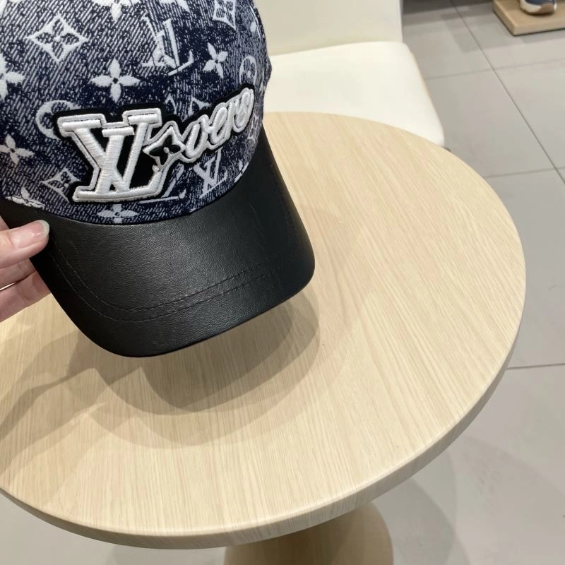 Supportive Louis Vuitton Caps 261841