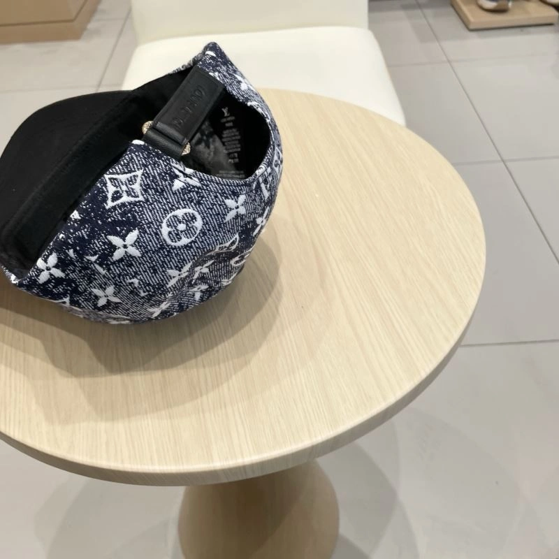 Supportive Louis Vuitton Caps 261841