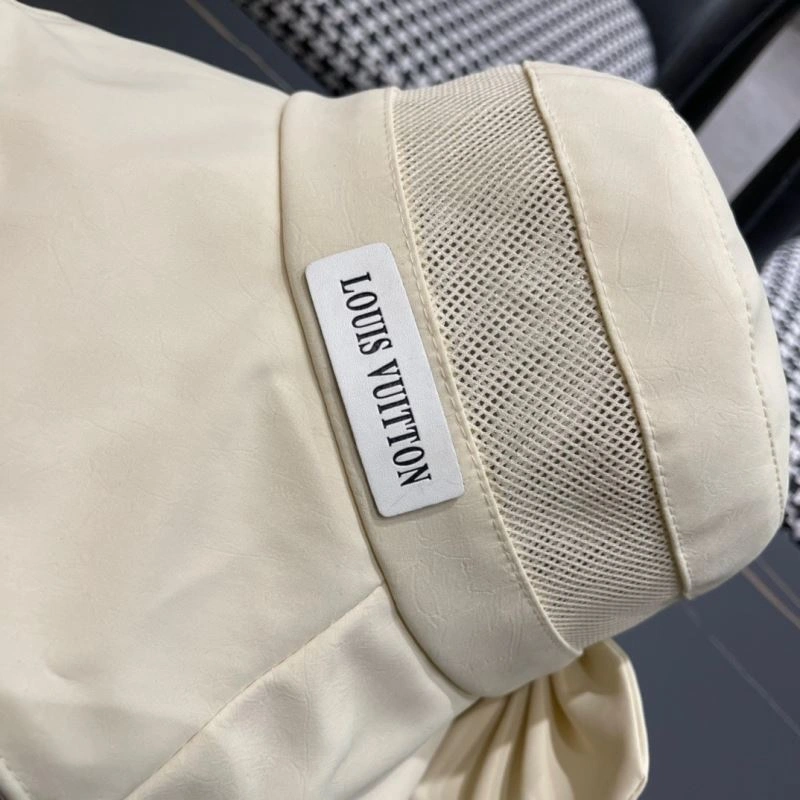 Timeless Louis Vuitton Caps 261857