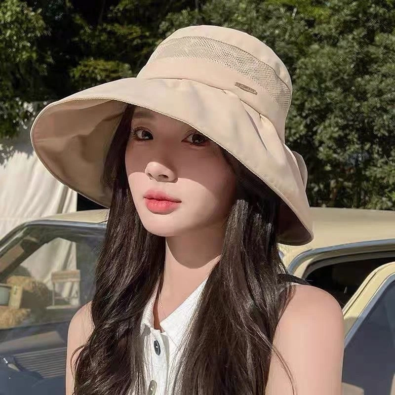 Louis Vuitton Caps Practical 261843