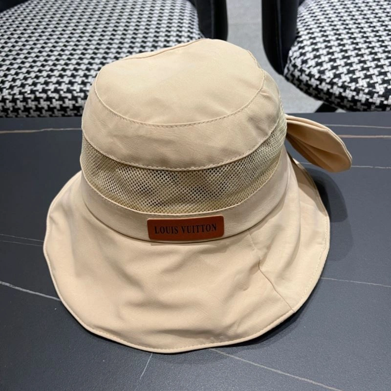 Louis Vuitton Caps Practical 261843
