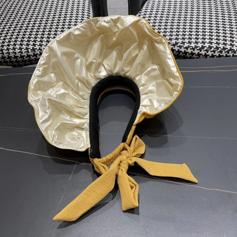 Louis Vuitton Caps AllSeason 261831