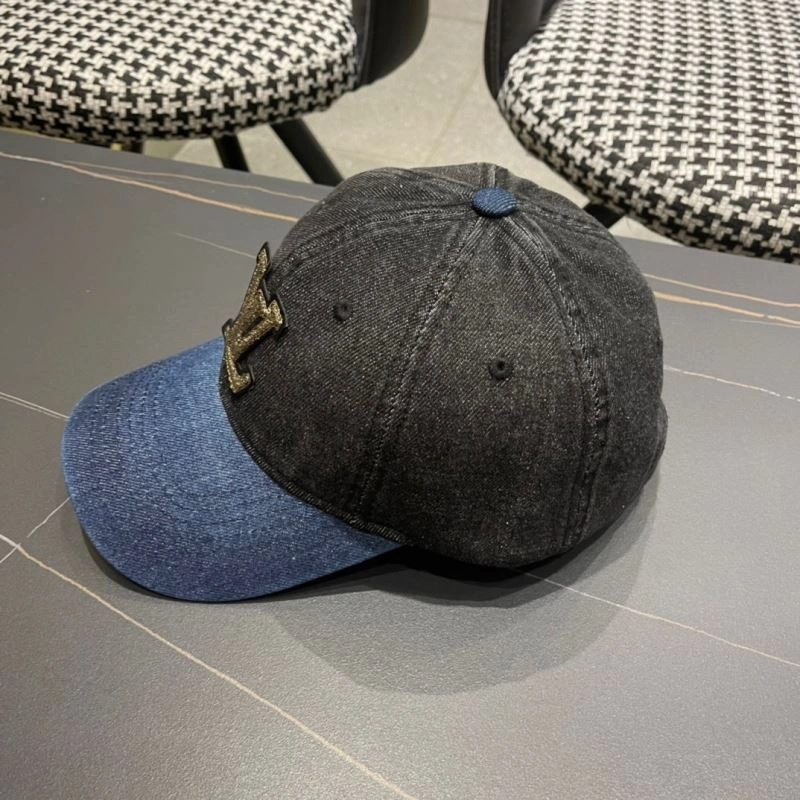 Louis Vuitton Caps Chic 261852