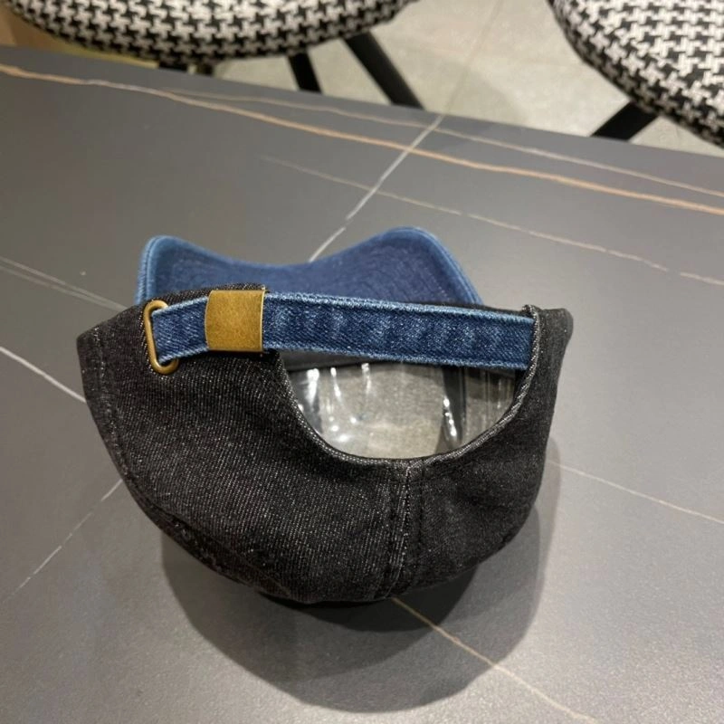 Louis Vuitton Caps Chic 261852