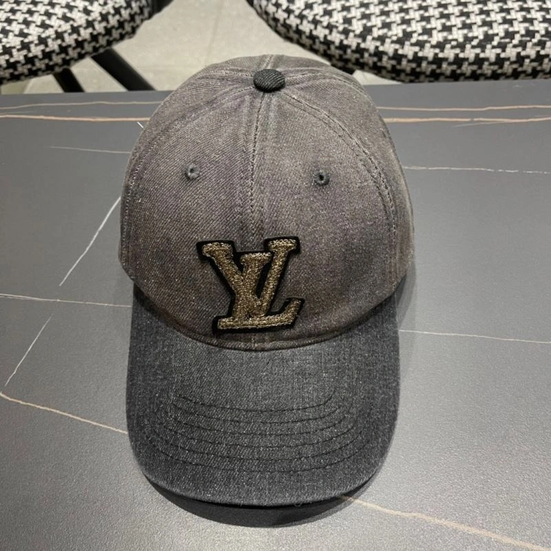 Supportive Louis Vuitton Caps 261823