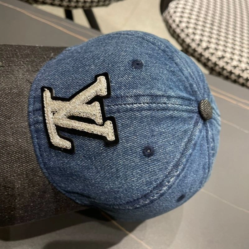 Louis Vuitton Caps Durable 261825