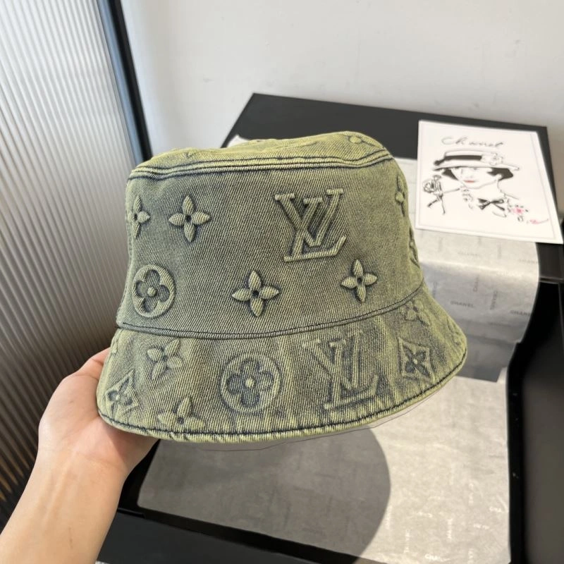 MoistureWicking Louis Vuitton Caps 261836