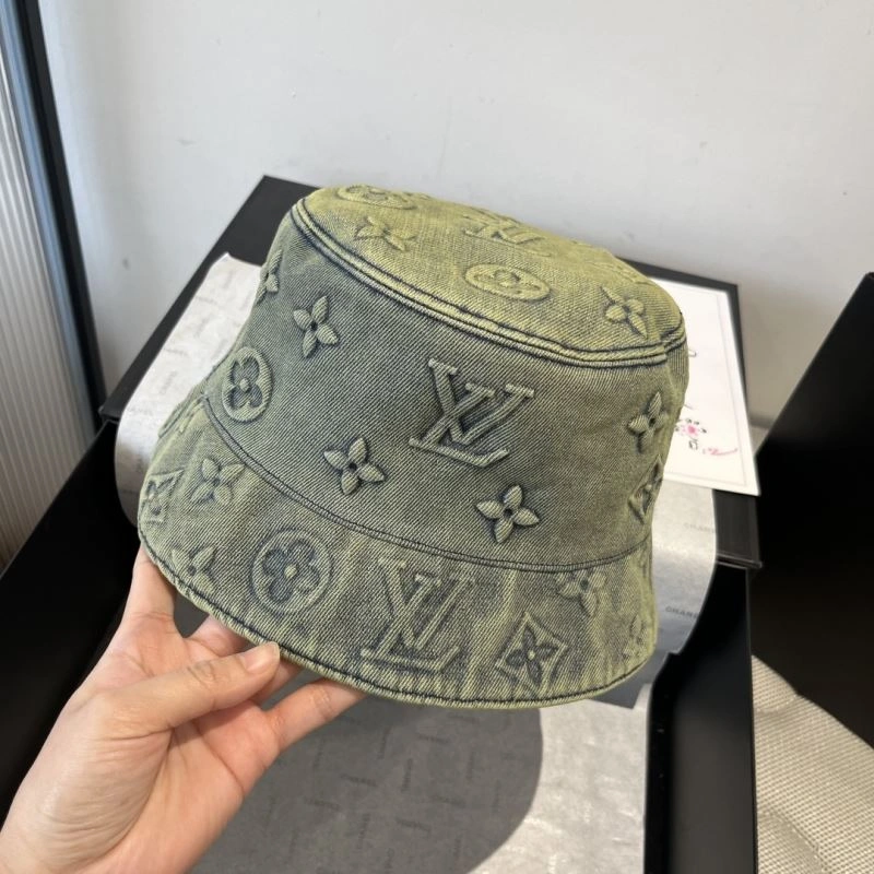 MoistureWicking Louis Vuitton Caps 261836