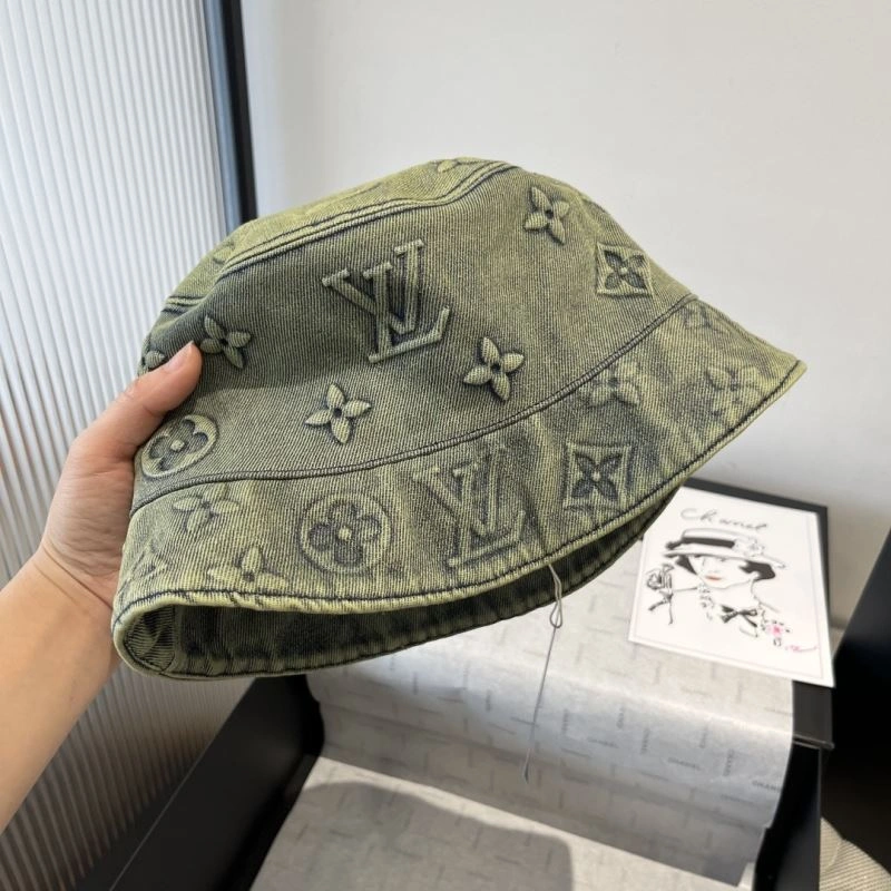 MoistureWicking Louis Vuitton Caps 261836