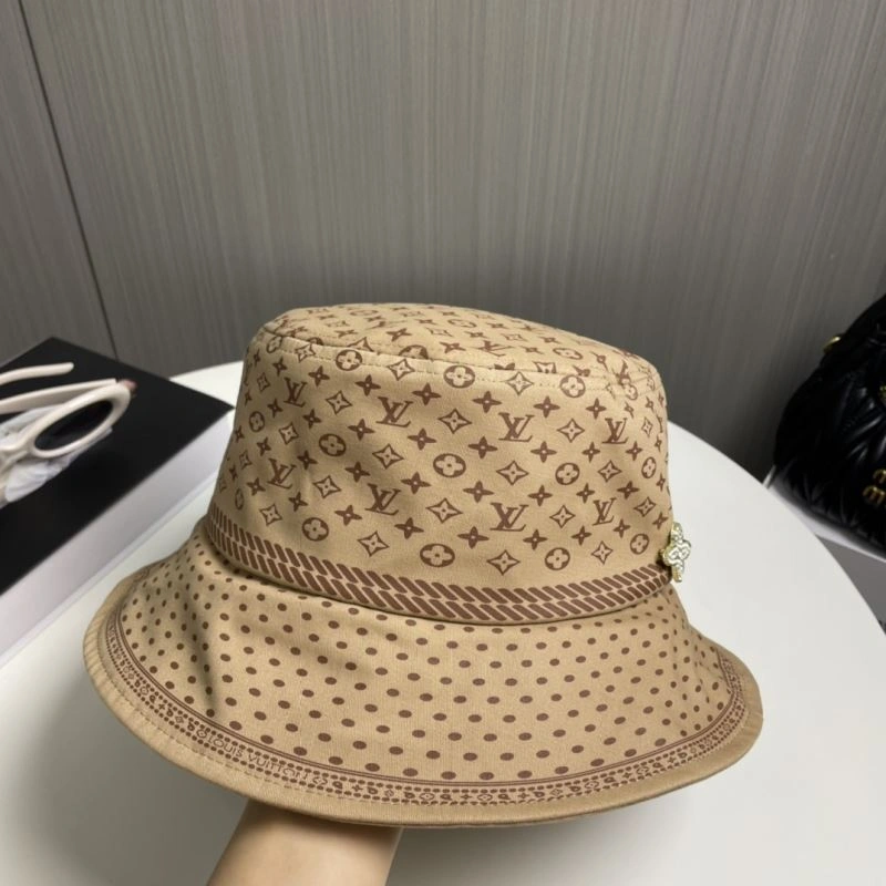 Thermal Louis Vuitton Caps 261848
