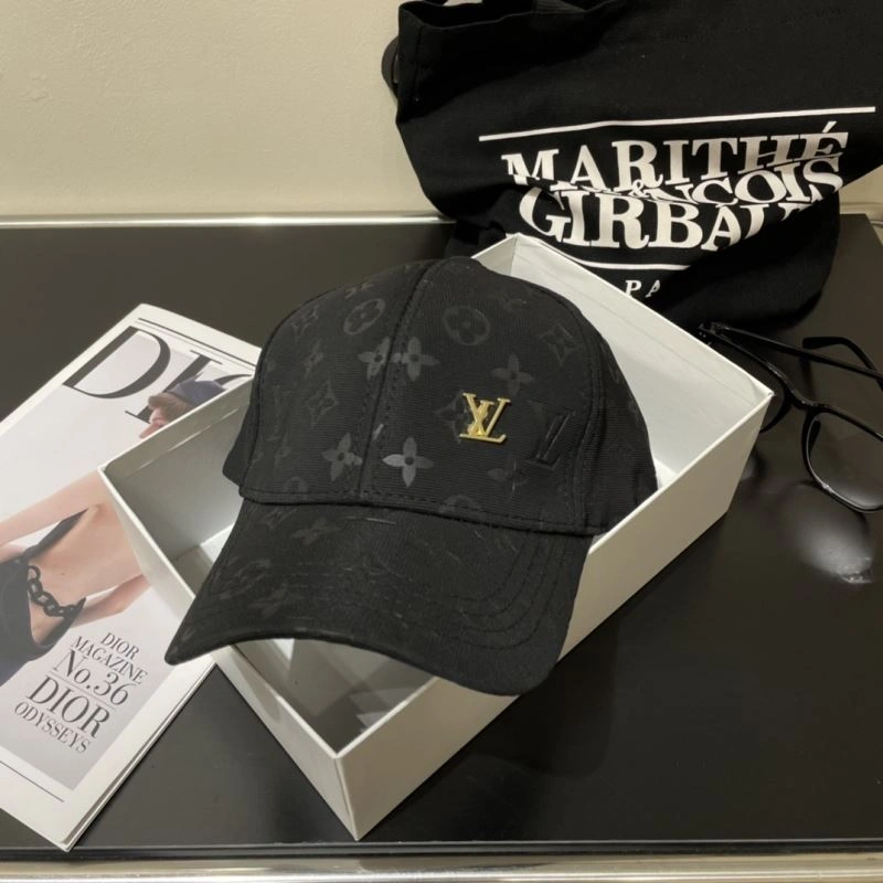 Louis Vuitton Caps Modern 261849