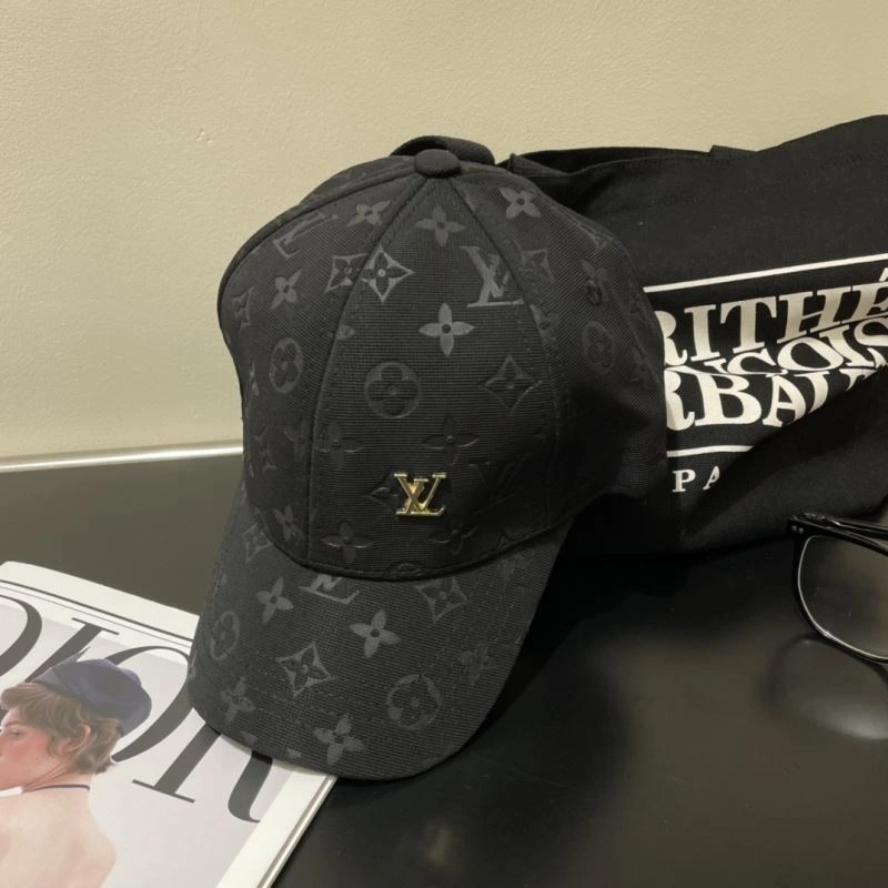 Louis Vuitton Caps Modern 261849