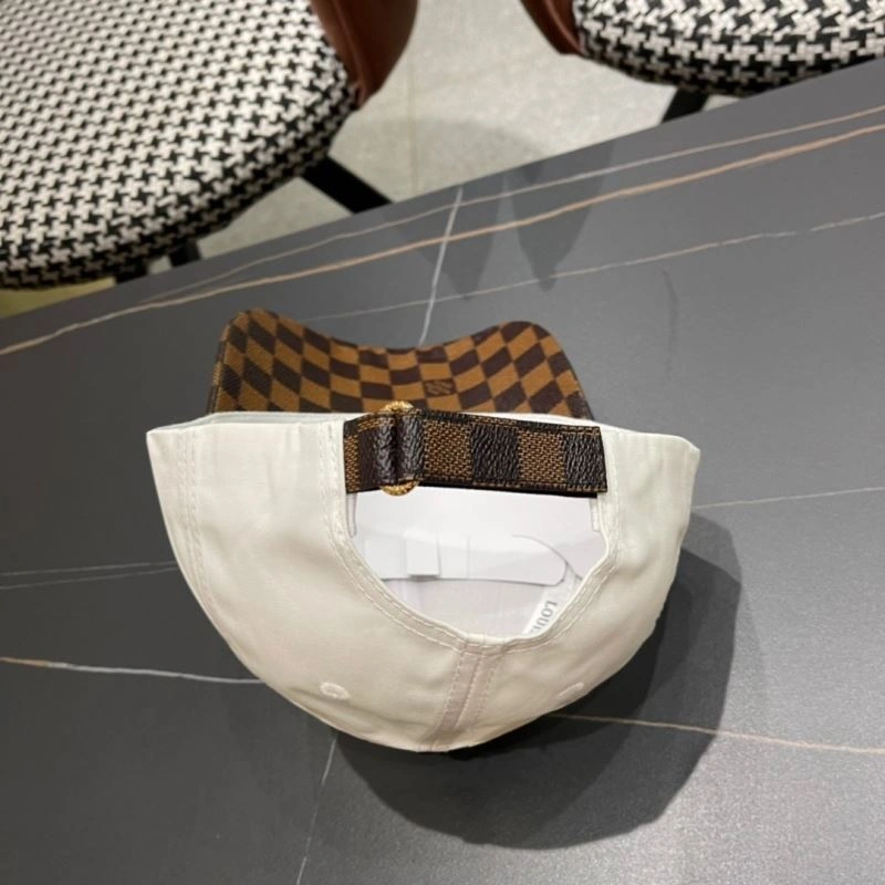 Popular Louis Vuitton Caps 261821