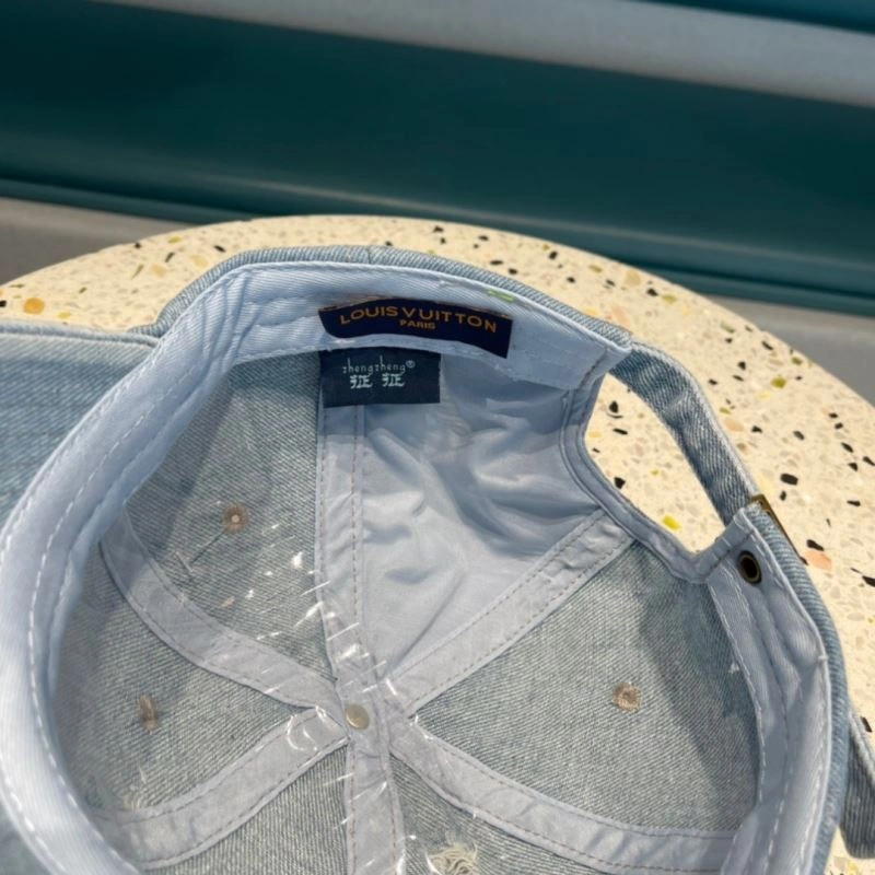 TimelessDesign Louis Vuitton Caps 261819