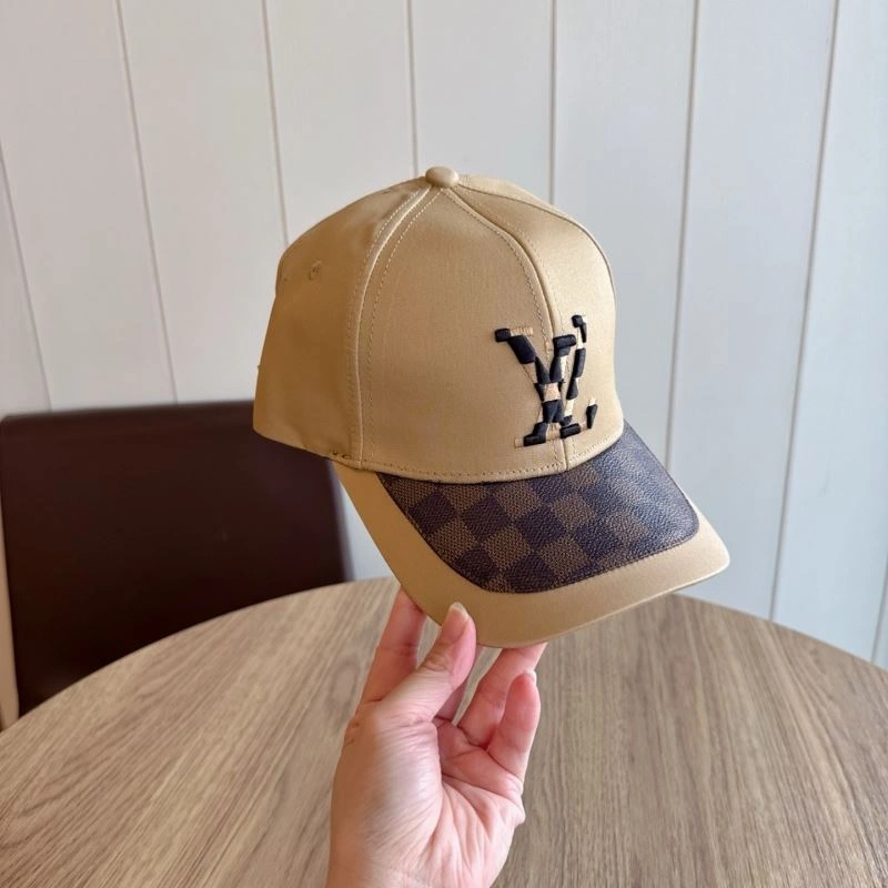 Louis Vuitton Caps FashionForward 261814