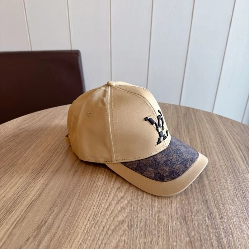 Louis Vuitton Caps FashionForward 261814