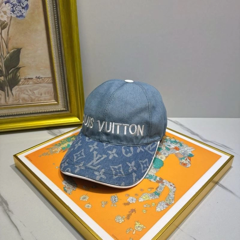 Louis Vuitton Caps Sophisticated 261790