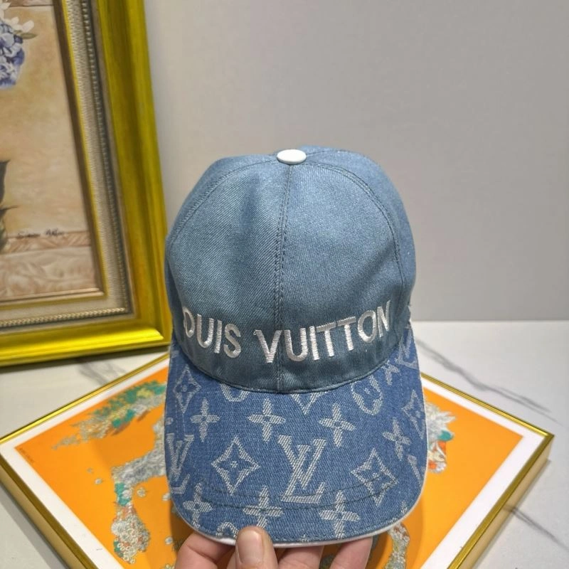 Louis Vuitton Caps Sophisticated 261790