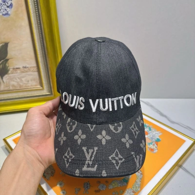 StreetReady Louis Vuitton Caps 261797