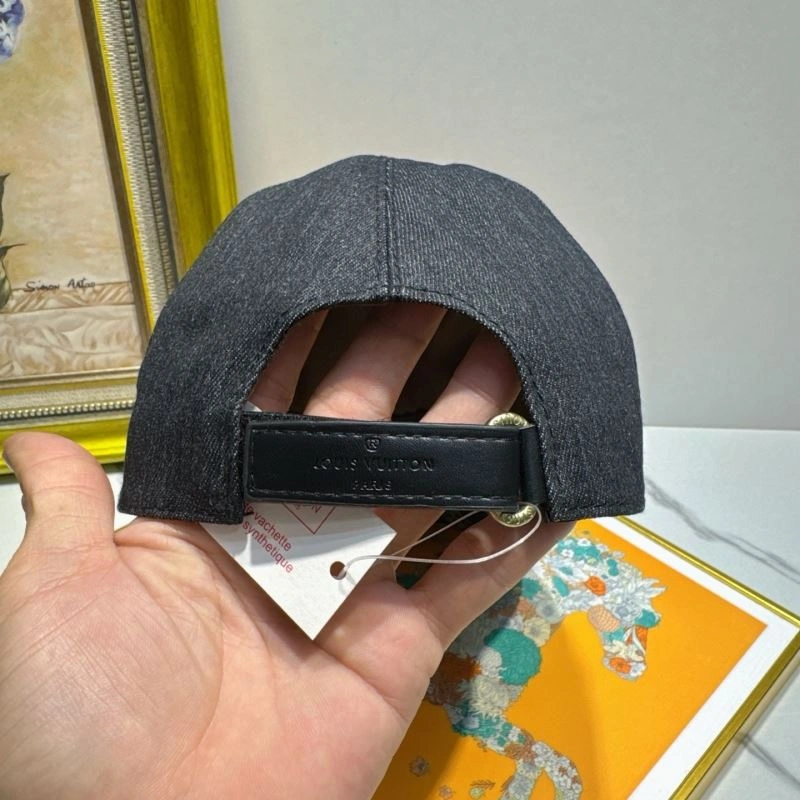 StreetReady Louis Vuitton Caps 261797