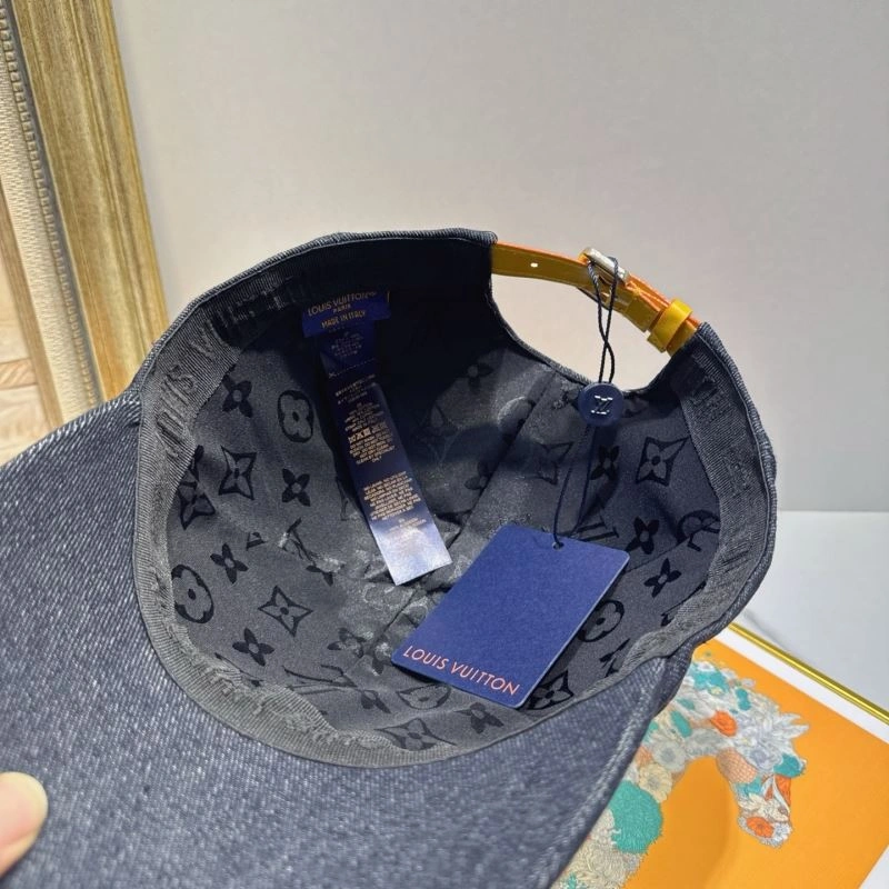 Casual Louis Vuitton Caps 261803