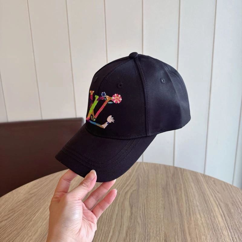 Popular Louis Vuitton Caps 261810