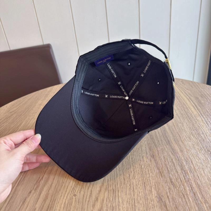 Louis Vuitton Caps MoistureWicking 261812