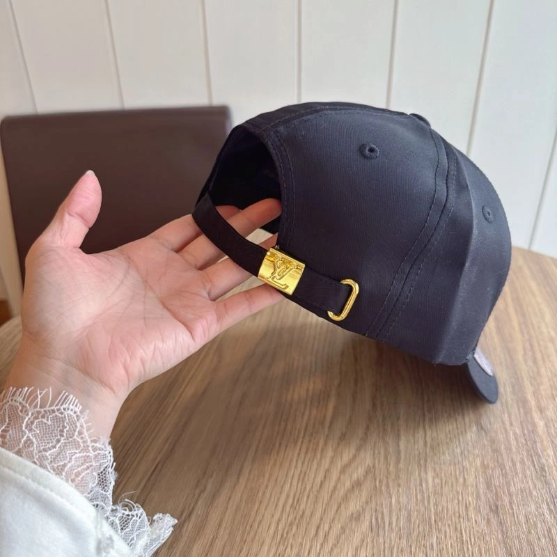Louis Vuitton Caps MoistureWicking 261812