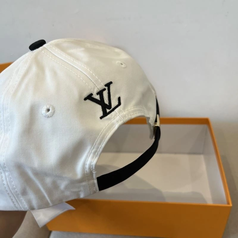 Premium Louis Vuitton Caps 261786