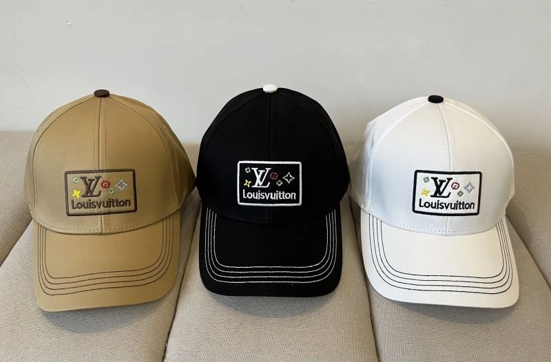 Premium Louis Vuitton Caps 261786