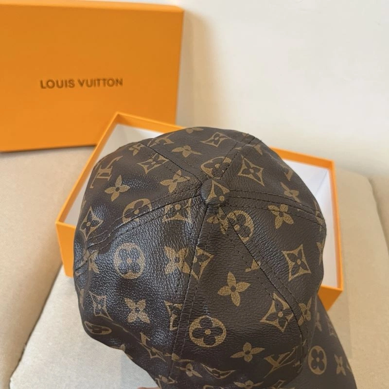 Louis Vuitton Caps UrbanChic 261807