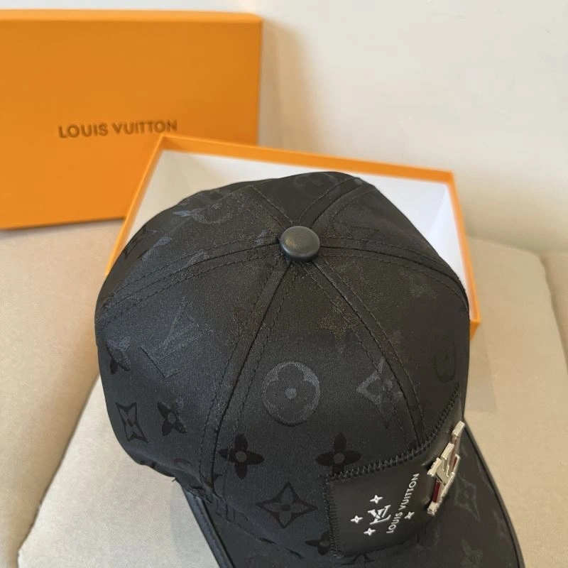 Louis Vuitton Caps Tailored 261813