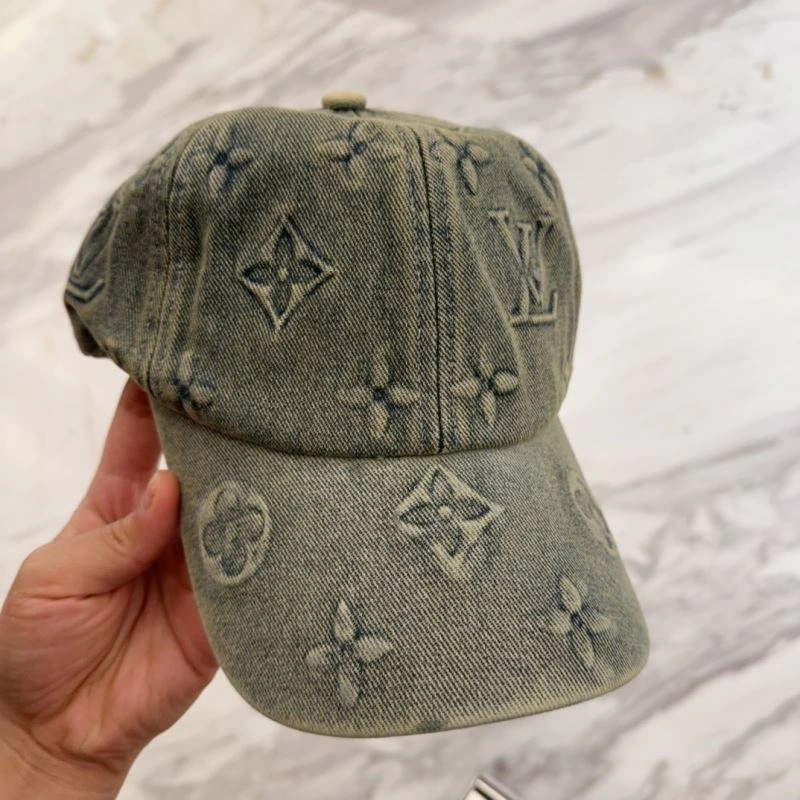 Louis Vuitton Caps TimelessDesign 261799