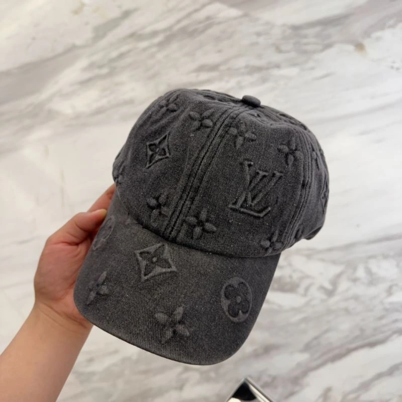 Elegant Louis Vuitton Caps 261785