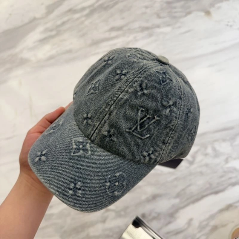 Louis Vuitton Caps ZipUp 261801