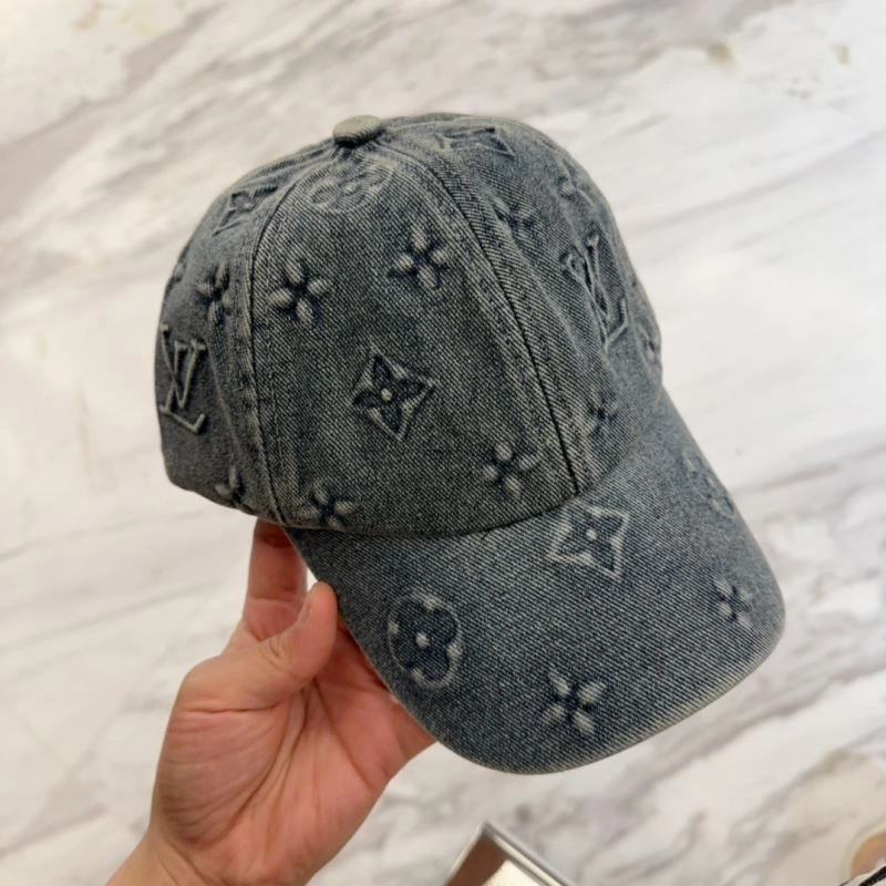 Louis Vuitton Caps ZipUp 261801