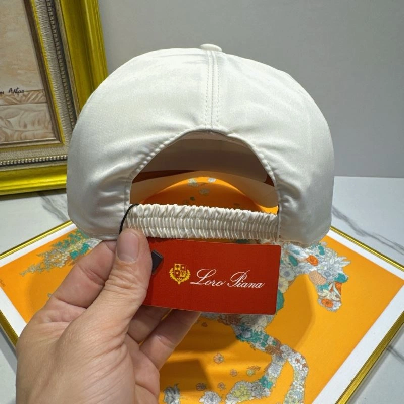 Louis Vuitton Caps EyeCatching 261796