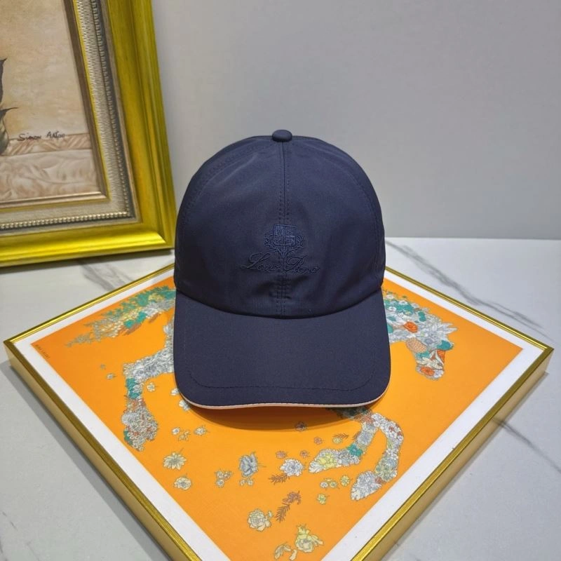 Louis Vuitton Caps Refined 261782