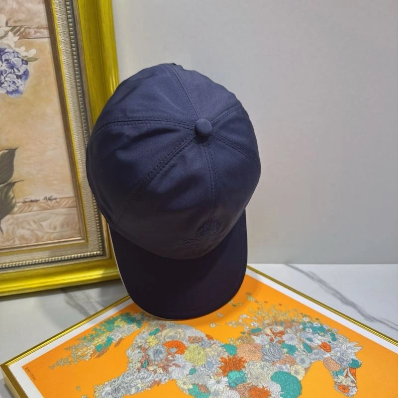 Louis Vuitton Caps Refined 261782
