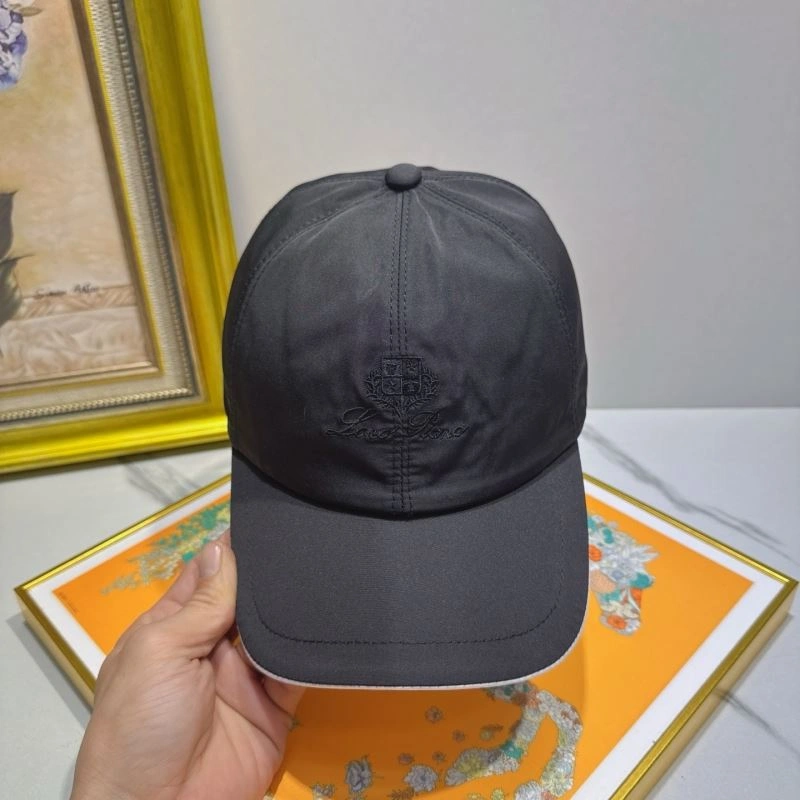 Minimalist Louis Vuitton Caps 261781
