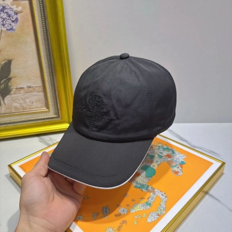 Minimalist Louis Vuitton Caps 261781