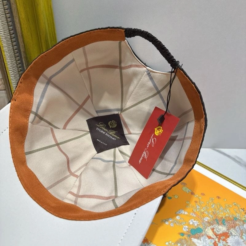 Minimalist Louis Vuitton Caps 261781